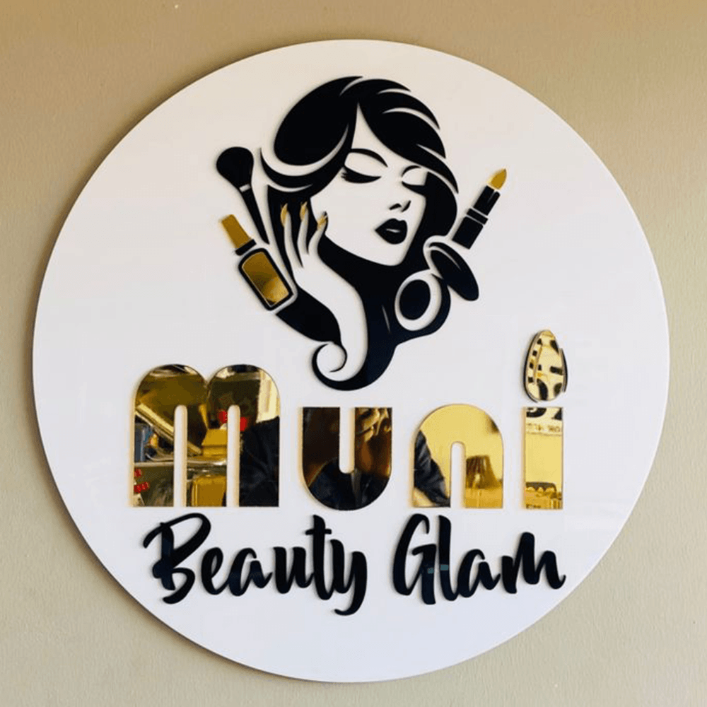 muni beauty glam wall logo